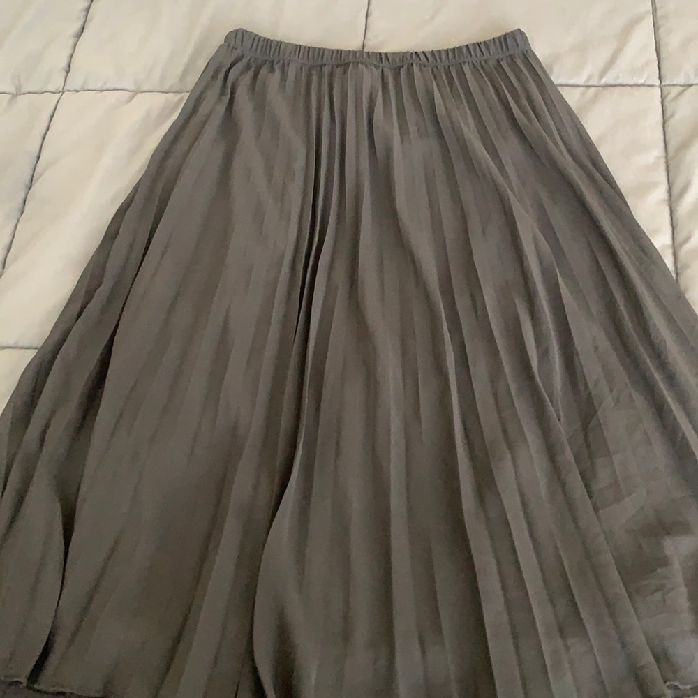 Black pleated midi skirt